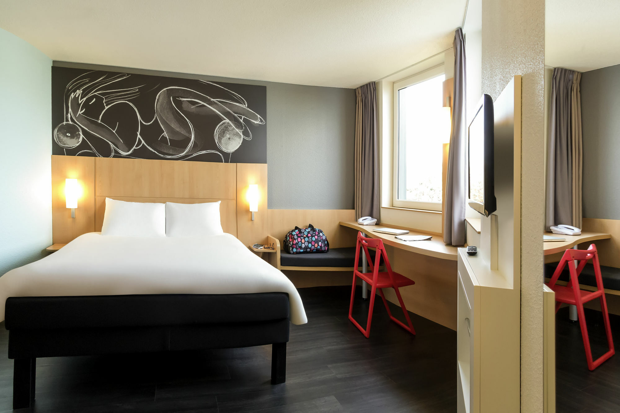 B&B Hotel Orly Rungis Aeroport 3 Etoiles Εξωτερικό φωτογραφία